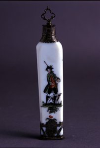 Palack 18. századi kerámia parfümökhöz. alkotó: Unknown artist