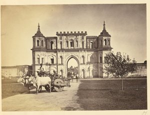 [A Moti Mahal kapuja, Lucknow] alkotó: Unknown artist