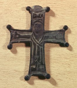 Az első keresztes hadjárat lovagkeresztje (1096-1099). Párizs, Középkori Nemzeti Múzeum, Thermes de Cluny alkotó: Unknown artist