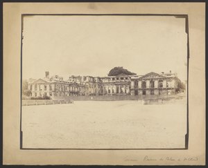 [A Saint-Cloud kastély romjai] alkotó: Unknown artist