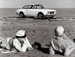 Alfa Romeo Giulia GT 1750 Veloce Alfa Romeo Giulia GT 1750 Veloce alkotó: Unknown photographer