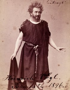 Heinrich Vogl német tenor (1845-1900) mint Loge Richard Wagner „Siegfried” című művében Bayreuthban. 1896 alkotó: Unknown photographer