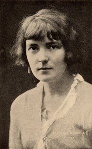 Katherine Mansfield alkotó: Unknown photographer