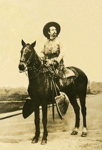 William Frederic Cody (1846-1917), Buffalo Billként ismert amerikai katona, kalandor és lovas színész portréja. alkotó: Unknown photographer