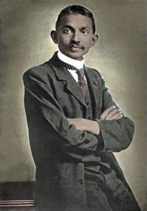 A Mahatmaként ismert politikai vezető, Mohandas Karamchand Gandhi (1869-1948), indiai politikai és spirituális vezető portréja alkotó: Unknown photographer