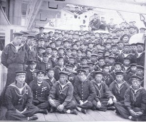 Az Asama legénysége, illusztráció a „Cassells History of the Orosz-Japán háború 1. kötetéből”, 1900 körül alkotó: Unknown photographer