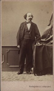 Moritz Kässmayer hegedűművész és zeneszerző portréja 1831-1884, 1865 körül. alkotó: Vienna . Photo studio Kundegraber and