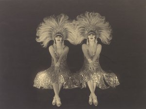 A Dolly Sisters, 1920-as évek.