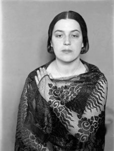 Anita Pittoni portréja, 1933 körül (fekete-fehér fotó)