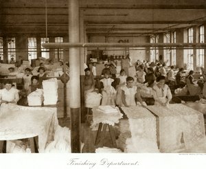 Thomas Adams Lace Factory, Nottingham, Nottinghamshire, 1914 alkotó: Waterlow Bros and Layton Ltd