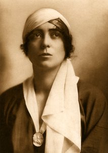 Lady Constance Stewart Richardson, 1913. alkotó: White Studios