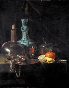 „Csendélet zarándoklombikkal, gyertyatartóval, porcelánvázával és gyümölccsel”, XVII. alkotó: Willem Kalf