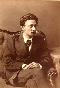 A szerző portréja, Vsevolod Mihajlovics Garsin (szépia fotó) alkotó: William Andreevich Carrick