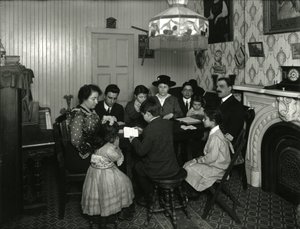 Evangélista Bizottság, Bibliatanulmányozás Mrs. Vitello otthonában, 359 E. 49th Street, tanítja Miss Jones. 1916. március 30 alkotó: William Davis Hassler