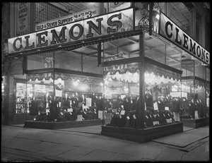 Clemons, a szabó felirata és kirakata, New York City, 1917. január 6 alkotó: William Davis Hassler