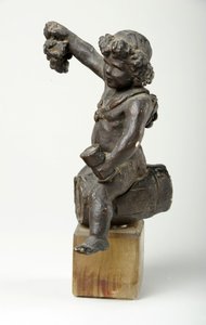 Kerub boroshordón (festett vakolat) alkotó: William Hamo Thornycroft