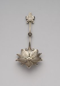 Bonbon szerver, 1906-1908 körül (ezüst) alkotó: William Linker