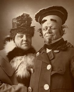 Harry Nicholls és Herbert Campbell brit színészek, a királynő és a király, 1888. alkotó: William and Daniel Downey