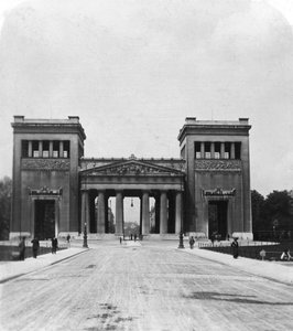 Propylaen, München, Németország, c1900 alkotó: Wurthle and Sons