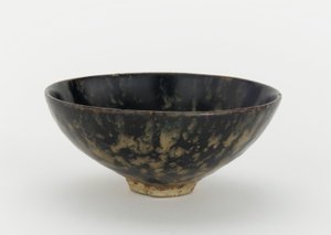 Teástál, Jiangxi tartomány, 13. század vége – 14. század vége (kerámia)