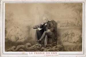 Párizsi Kommün: „Franciaország békében” című portré Louis Adolphe Thiersről (1797-1877) a sárkányon ülve, a kommün valószínű jelképe alkotó: Frederick (attr. to) Barnard