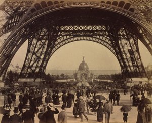 Az Eiffel-torony alapja, Párizs Kiállítás alkotó: . .