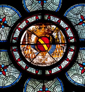 A Noailles-i kápolna egyik ablakának dobhártyájának okuluszát a bíboros karjaival a 18. század közepén festette Jean Le Vieil. Cathedrale Notre Dame de Paris – Párizs 4 – XIII., XIII., XIX., rehabilitáció: Vi alkotó: . .