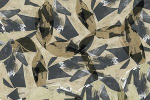 Réteges geometrikus levelek alkotó: cartissi