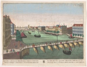 Kilátás a Binnen-Amstelre, a Blauwbrug és a Hogesluis között Amszterdamban El rio Amstel, que por adentro mirahacia el puente de la represa de l