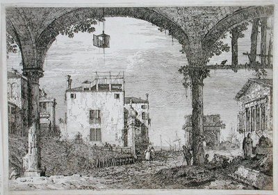 Kilátás egy árkádon keresztül a tengerparti épületekre (rézkarc) alkotó: Canaletto