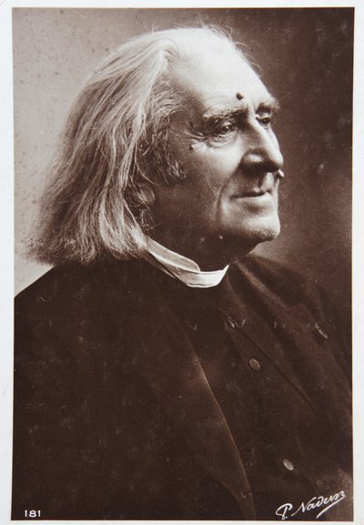 Zene. Liszt Ferenc magyar zeneszerző. P. Nadar fotója, 1880-85 körül (fekete-fehér fotó). alkotó: (1820-1910) Nadar