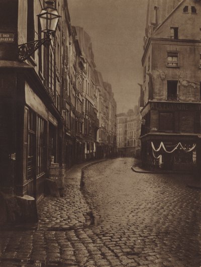 Rue Saint-Honore, a Rue de la Lingerie és a Rue des Dechargeurs kereszteződéséből (f/w fotó) alkotó: (after) French Photographer
