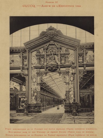 Monumentális ajtaja a francia cuccok galériájához, a Nagy Díszcsarnok (f/w fotó) alkotó: (after) French Photographer