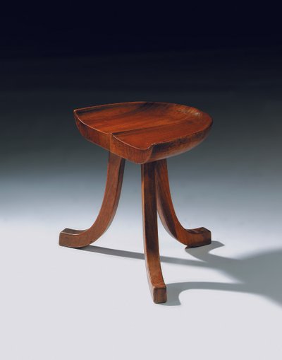 Háromlábú zsámoly, 1903 körül (cseresznyefa) alkotó: Adolf Loos