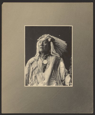 Magas Medve, Sioux alkotó: Adolph F. Muhr