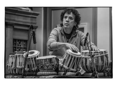 Zakir Hussain a Schermerhorn Symphony Centerben, Nashville, 2018 (fotó) alkotó: Alan Messer