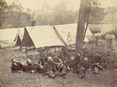 Csoport a Potomac hadsereg főhadiszállásán, Antietam, 1862. október. alkotó: Alexander Gardner