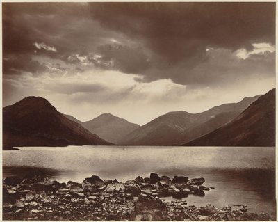 Kilátás Derwentwaterre Keswick közelében, Cumbria Pettitt Series Keswick (sorozat címe az objektumon) alkotó: Alfred Pettitt