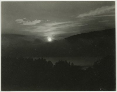 Egyenértékű, 1925. alkotó: Alfred Stieglitz
