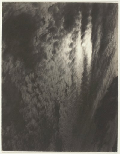 Equivalent, from Set A (Third Set, Print 2)   1301540   hu       hungarian Successfully Translated  Original: The Fall and Redemption of Man: The Embrace of Joachim and Anne at the Golden Gate Translat: The Fall and Redemption of Man: The Embrace of Joachi alkotó: Alfred Stieglitz