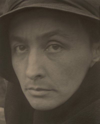 Georgia O’Keeffe alkotó: Alfred Stieglitz
