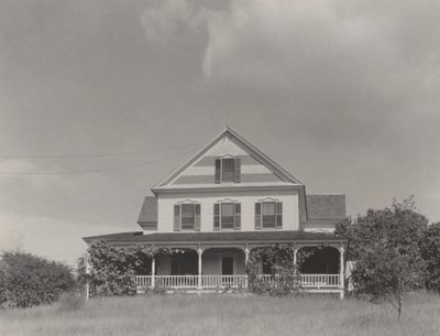 Ház a dombon, Lake George alkotó: Alfred Stieglitz