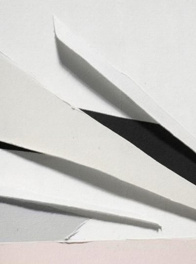 Árnyékolt geometriai redők alkotó: Alma