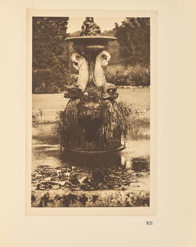A delfin szökőkút alkotó: Alvin Langdon Coburn