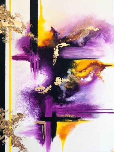 Energetikus lila-arany alkotó: Alyson Storms