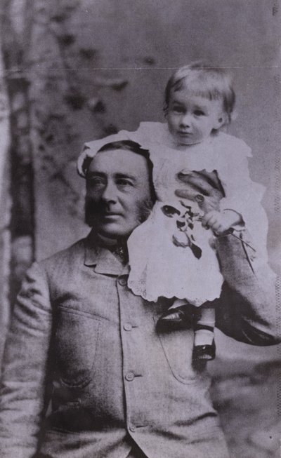 Franklin D Roosevelt amerikai politikus és az Egyesült Államok 32. elnöke, apjával kisgyermekként alkotó: American Photographer (after)