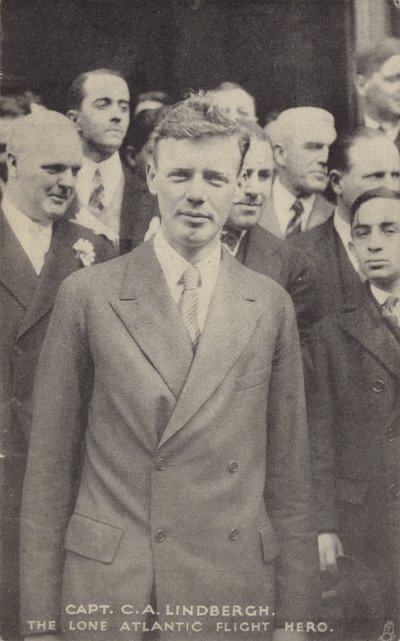 Charles Lindbergh, amerikai pilóta, aki az első transzatlanti szólórepülést végrehajtotta. alkotó: American Photographer