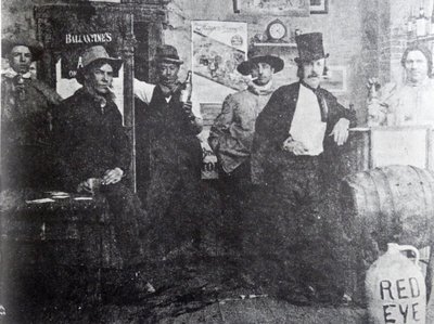 Cripple Creek Barroom, 1898 alkotó: American Photographer