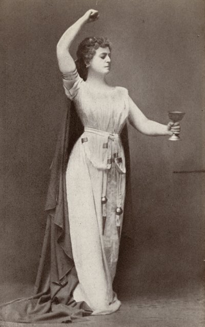 Lilli Lehmann, mint Izolda, a "Trisztán és Izolda" című darabban (fekete-fehér fotó) alkotó: American Photographer