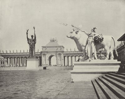 Tó felé nézve a Rengeteg szobor felől alkotó: American Photographer